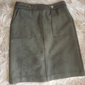 Loft skirt